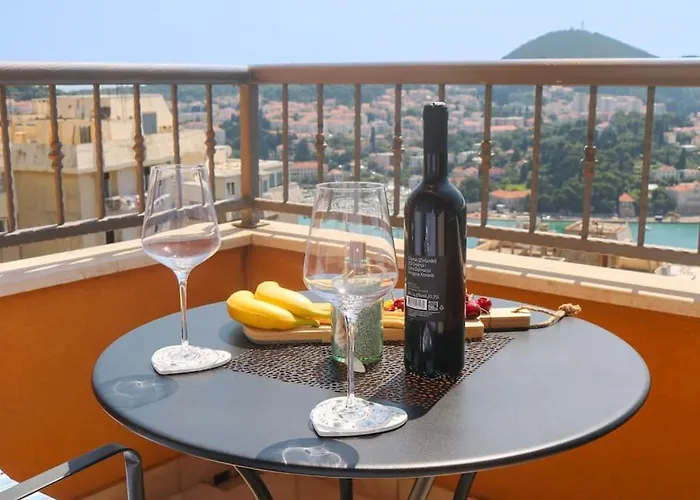 Azure Horizon דירה *