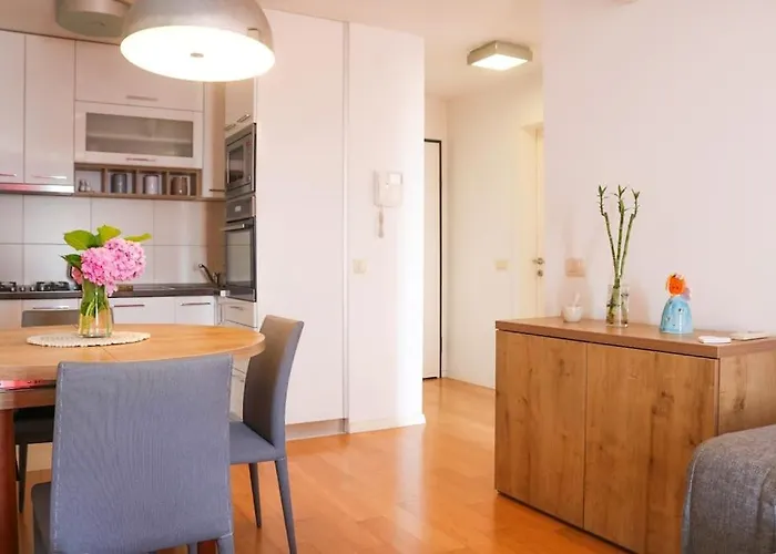 Apartament Azure Horizon